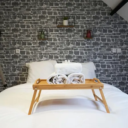 Ng Suitehome - Lille I Calais - Netflix & Wifi Apartment
